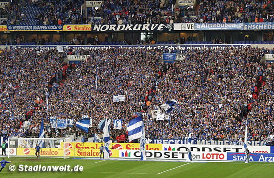 FC Schalke 04 vs Eintracht Frankfurt (2-0) (2)