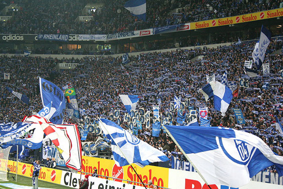 FC Schalke 04 vs 1. FC Nürnberg (2-1) (1)