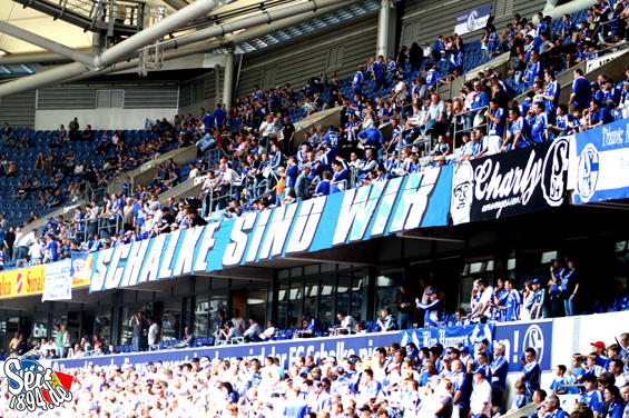 FC Schalke 04 vs Karlsruher SC (2-0) (1)