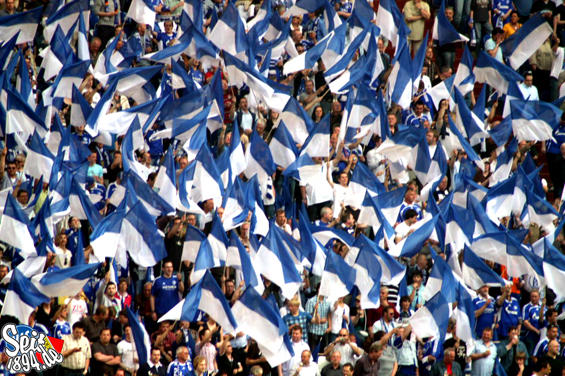 FC Schalke 04 vs Karlsruher SC (2-0) (4)