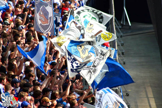 FC Schalke 04 vs Karlsruher SC (2-0) (5)