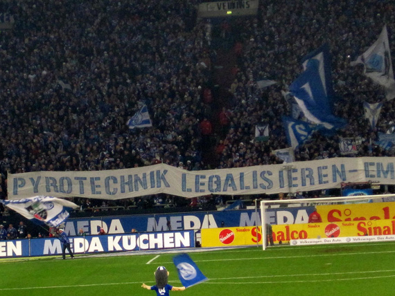 FC Schalke 04 vs FC Bayern München (2-0) (12)