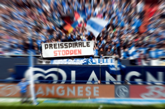 FC Schalke 04 vs Hannover 96 (3-0) (5)