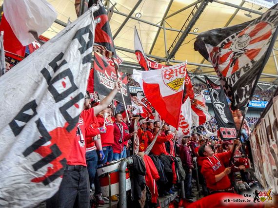 FC Schalke 04 vs VfB Stuttgart (3-2) (8)