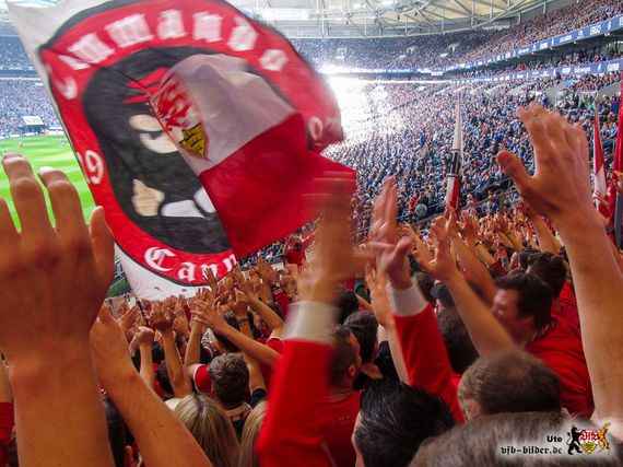 FC Schalke 04 vs VfB Stuttgart (3-2) (24)