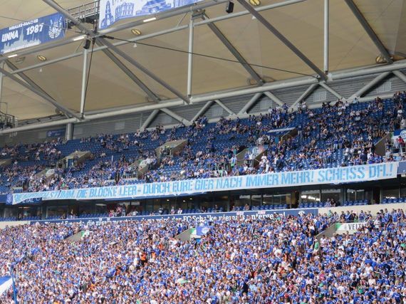 FC Schalke 04 vs FC Augsburg (1-1) (26)