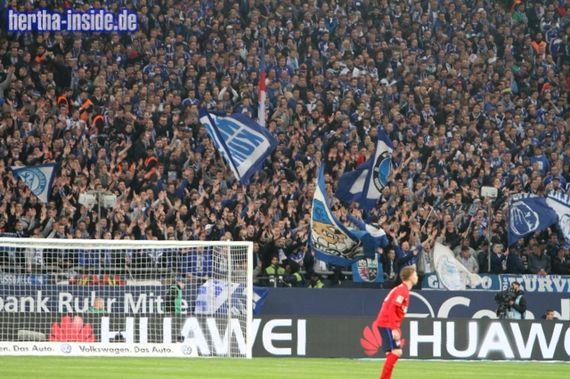 FC Schalke 04 vs Hertha BSC (2-1) (2)
