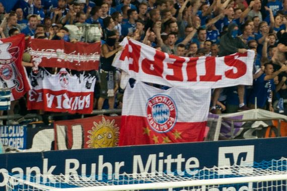 FC Schalke 04 vs FC Bayern München (0-2) (23)