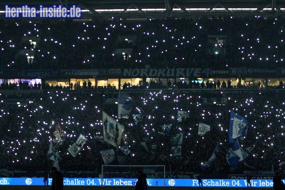 FC Schalke 04 vs Hertha BSC (2-0) (1)
