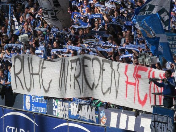 FC Schalke 04 vs FC Augsburg (3-0) (6)