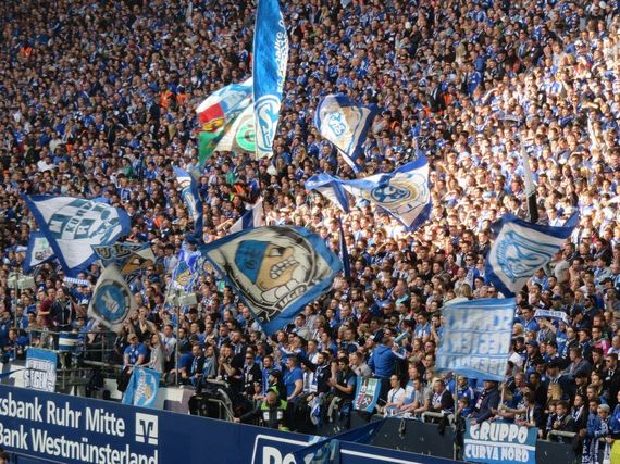 FC Schalke 04 vs FC Augsburg (3-0) (11)