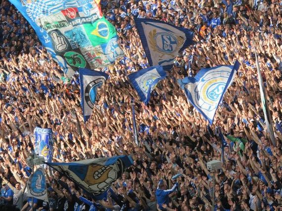 FC Schalke 04 vs FC Augsburg (3-0) (12)
