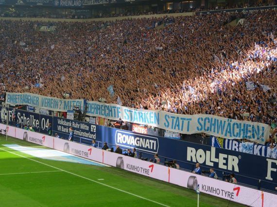 FC Schalke 04 vs Hamburger SV (1-1) (11)