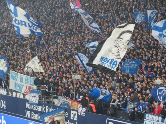 FC Schalke 04 vs FC Augsburg (3-2) (2)