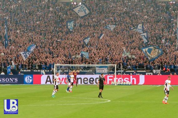 FC Schalke 04 vs Borussia Mönchengladbach (1-1) (24)