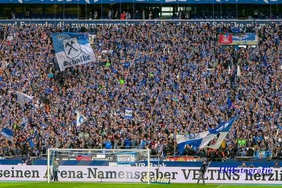 FC Schalke 04 vs FC Augsburg (0-0) (10)