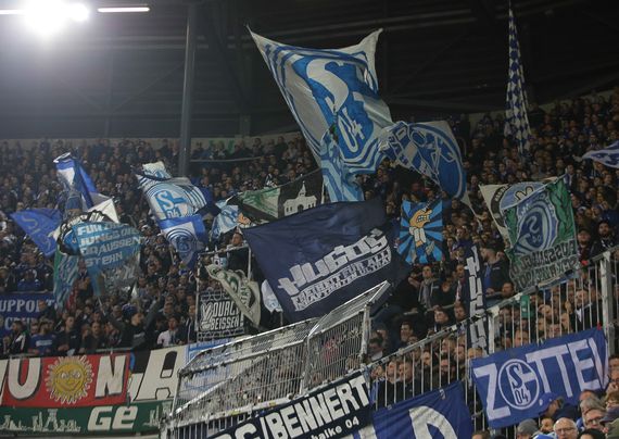 FC Augsburg vs FC Schalke 04 (2-3)