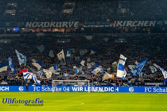 FC Schalke 04 vs Borussia Mönchengladbach (2-0) (8)