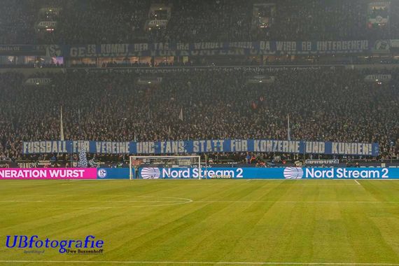FC Schalke 04 vs RB Leipzig (0-5) (4)
