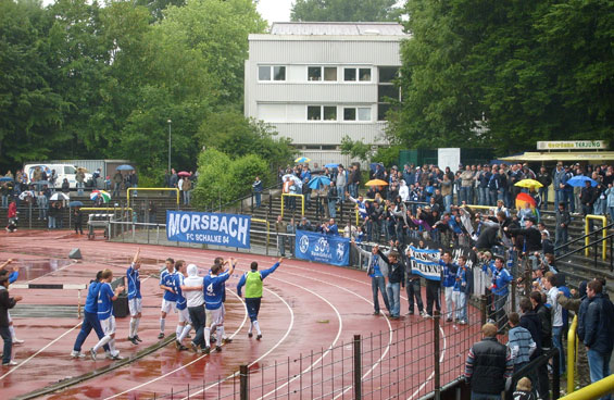 FC Schalke 04 II vs Wormatia Worms (2-1) (1)