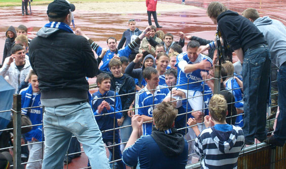 FC Schalke 04 II vs Wormatia Worms (2-1) (2)