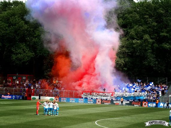 Viktoria Köln vs FC Schalke 04 II (2-1) (10)