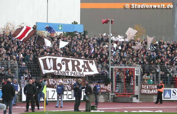 Eintracht Braunschweig vs FC St. Pauli (1-0) (1)