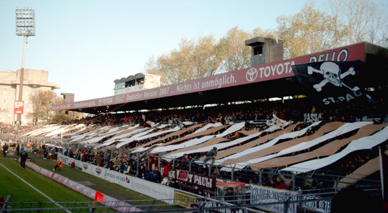 FC St. Pauli vs VfL Wolfsburg II (2-1) (3)
