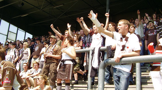 Rot-Weiss Essen vs FC St. Pauli (0-2) (1)