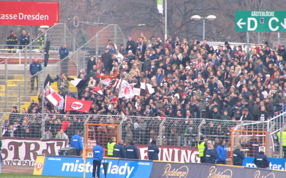 Dynamo Dresden vs FC St. Pauli (3-0) (1)
