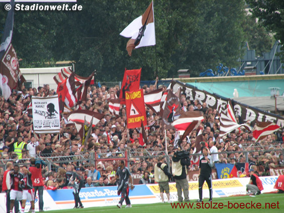 FC St. Pauli vs 1. FC Köln (0-2) (4)