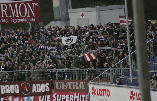 TuS Koblenz vs FC St. Pauli (1-1) (3)