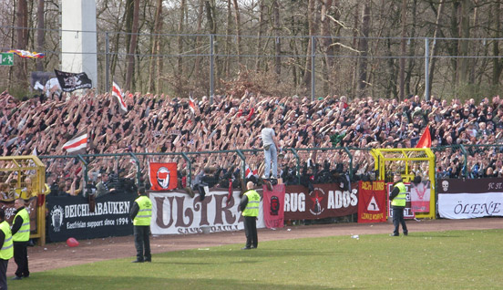 SC Paderborn vs FC St. Pauli (4-1) (3)