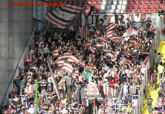 1. FC Kaiserslautern vs FC St. Pauli (2-0) (12)