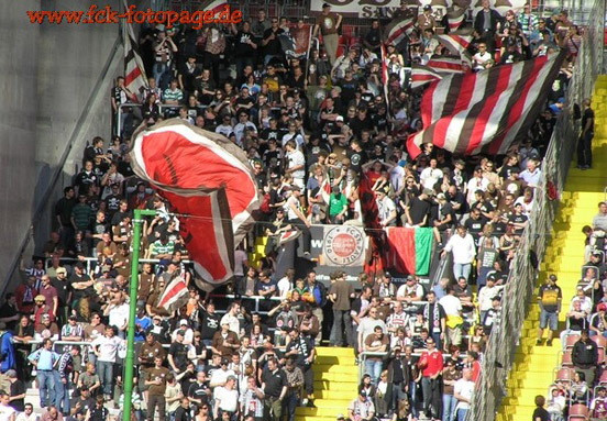 1. FC Kaiserslautern vs FC St. Pauli (2-0) (13)