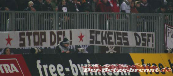 FC St. Pauli vs 1. FC Kaiserslautern (2-0) (3)