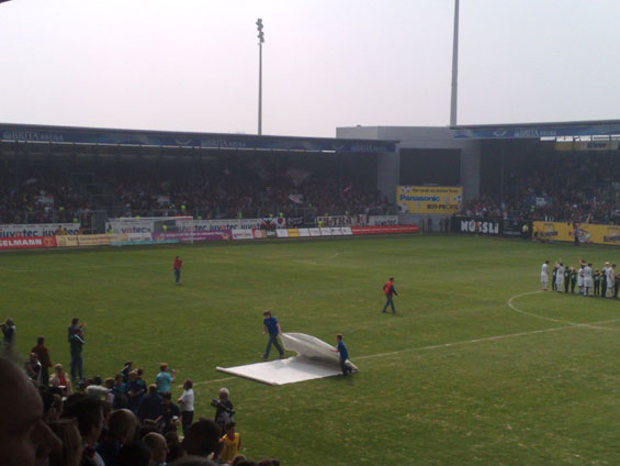 SV Wehen Wiesbaden vs FC St. Pauli (3-1) (2)