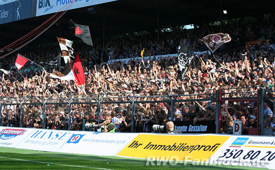 FC St. Pauli vs Rot-Weiß Oberhausen (4-1) (6)