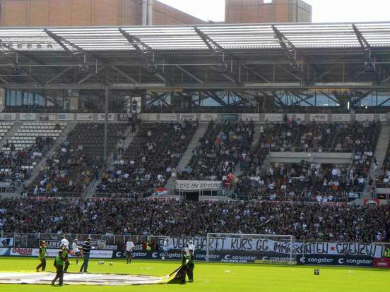 FC St. Pauli vs Rot-Weiß Oberhausen (4-1) (12)