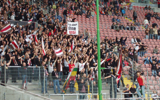 1. FC Kaiserslautern vs FC St. Pauli (4-1) (3)