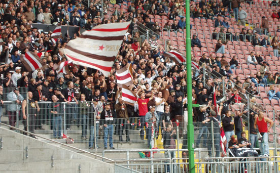 1. FC Kaiserslautern vs FC St. Pauli (4-1) (6)