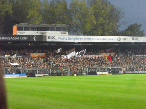 FC St. Pauli vs SV Wehen Wiesbaden (2-0) (1)