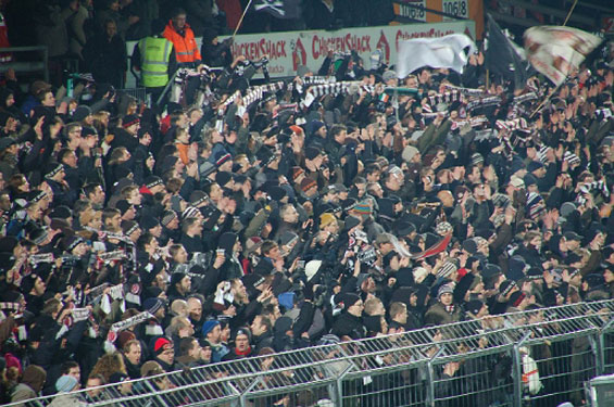 FC St. Pauli vs Karlsruher SC (2-1) (6)