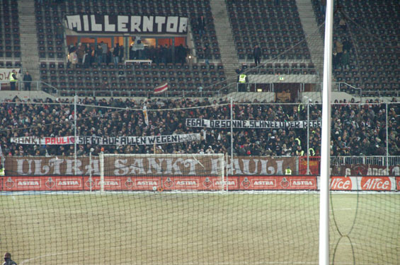 FC St. Pauli vs FSV Frankfurt (0-0) (10)