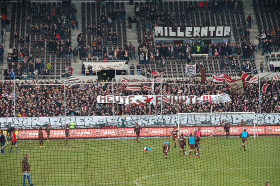 FC St. Pauli vs DSC Arminia Bielefeld (0-1) (1)