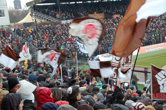 FC St. Pauli vs DSC Arminia Bielefeld (0-1) (4)