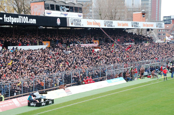 FC St. Pauli vs FC Hansa Rostock (2-0) (18)