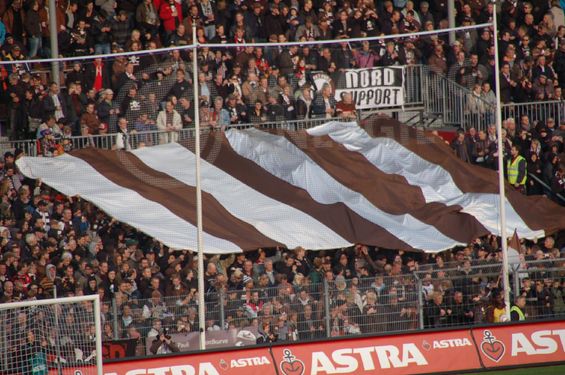 FC St. Pauli vs Eintracht Frankfurt (1-3) (5)