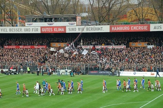FC St. Pauli vs Bayer 04 Leverkusen (0-1) (9)