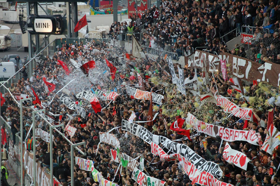 FC St. Pauli vs VfB Stuttgart (1-2) (4)